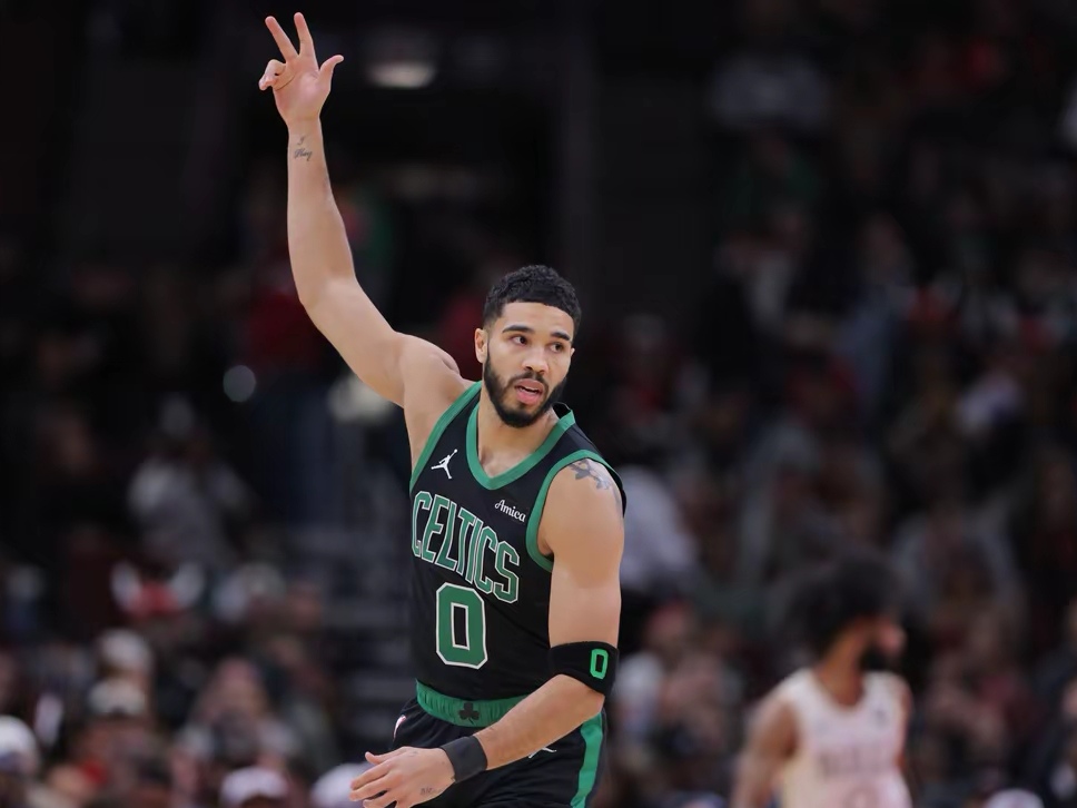 关于塔图姆意外战胜澳大利亚队,出色发挥引爆全场!的信息