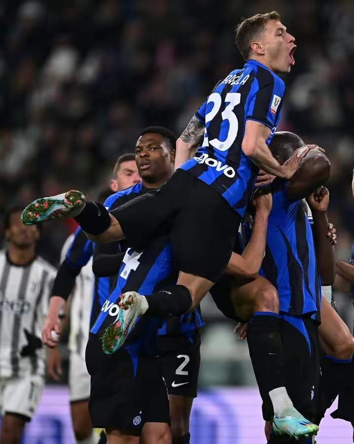 世锦赛最新形势：尤文图斯高居榜首，罗马强势追赶，冠军归属成迷的简单介绍